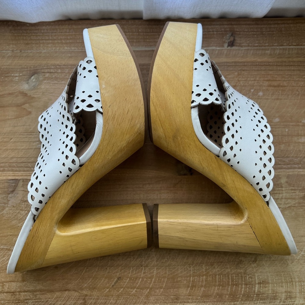 Veronica Beard Gaynor Platform Leather Sandals In White Size 8 New - Picture 7 of 13